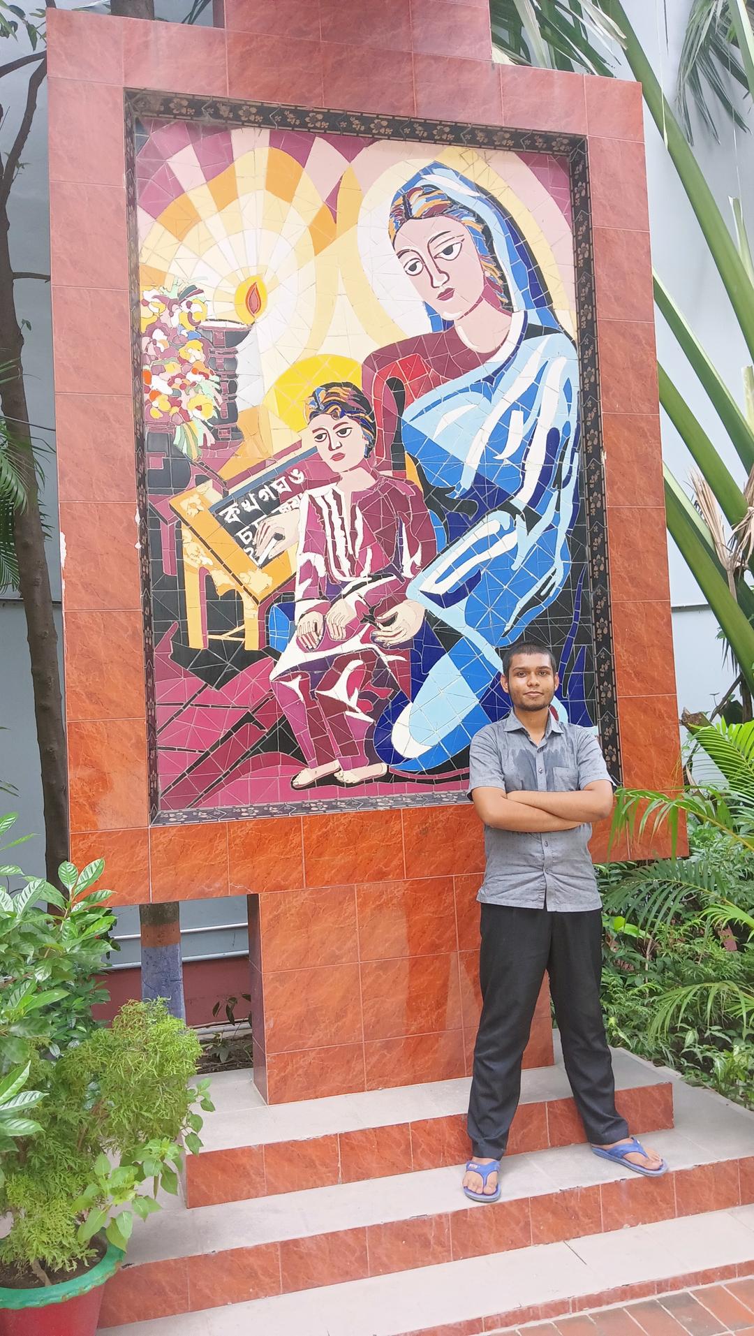 পোশাক, মানুষ, আর আচরণ — আজও শেখ সাদির গল্প চলমান